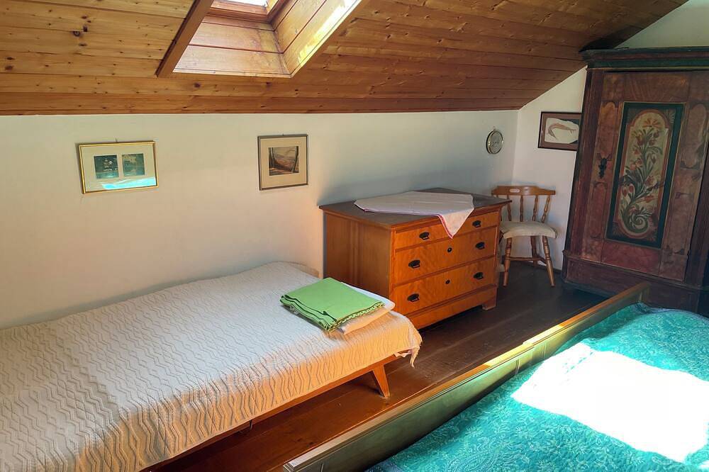 Ferienhaus mit Charme am Attersee in Nußdorf am Attersee, Bezirk Vöcklabruck