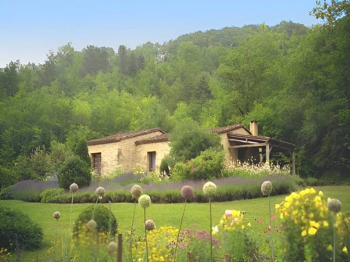 Gîte pour 4 personnes, avec jardin et terrasse