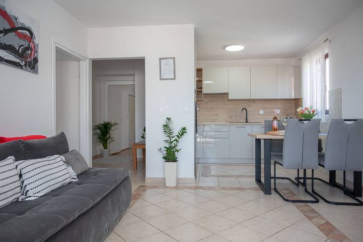 Ferienwohnung für 5 Personen, mit Balkon/Terrasse in Funtana - 4