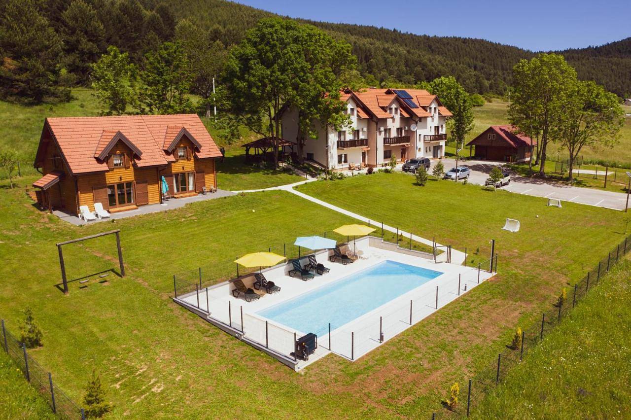 Double Room with Private Bathroom in Plitvicemeren