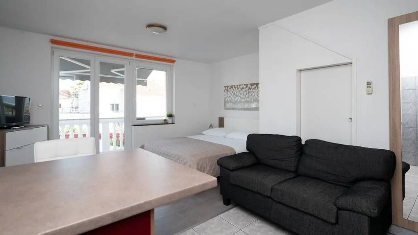 Studio für 2 Personen, mit Haustier in Sukosan - 4