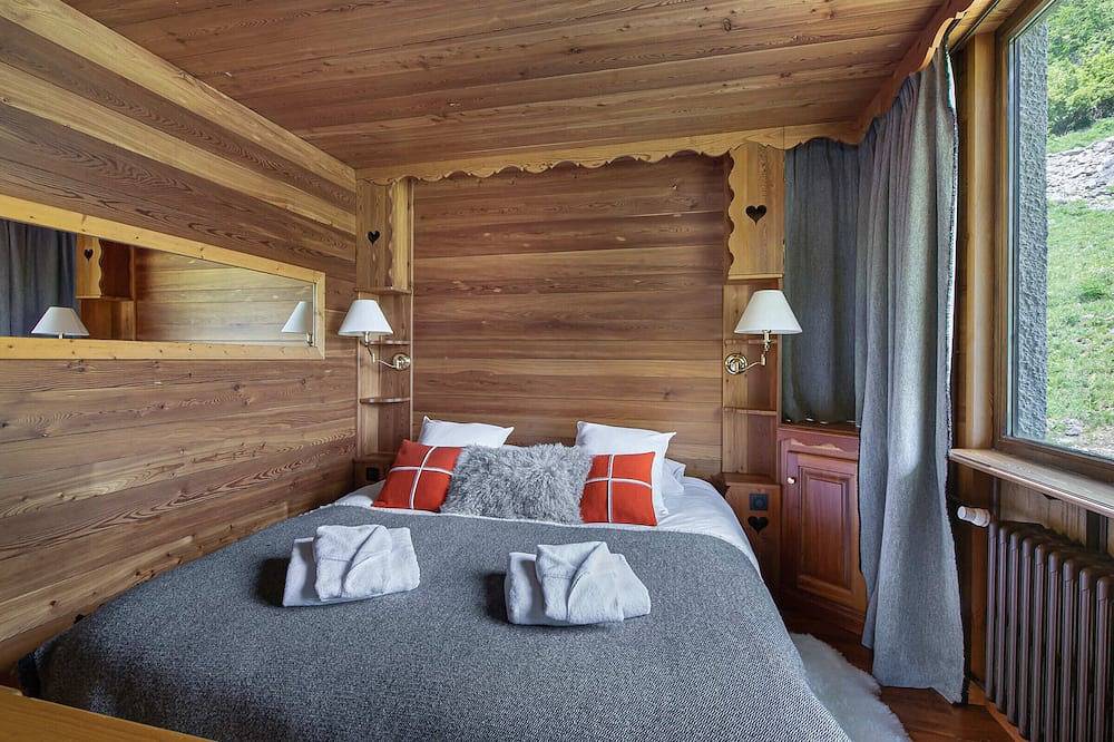 Appartement entier, Grand appartement à Val-d'Isère : 4 pièces, 95m², 7 pers, balcons, parking, exposé Sud-Est in Val-d'Isère, Massif du Ruitor