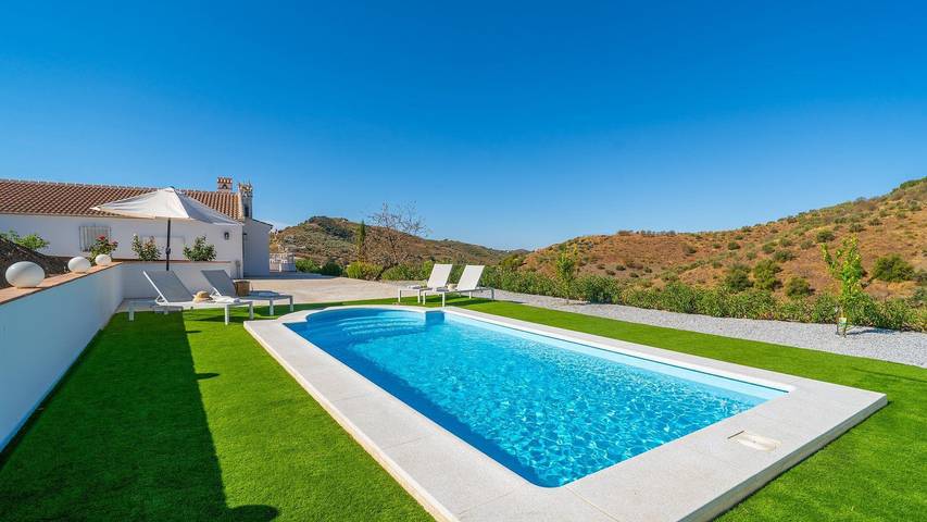 Chalet para 5 personas, con piscina y balcón/terraza - 1