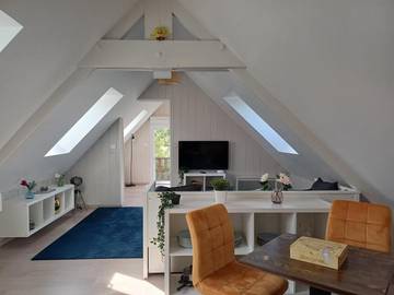Gîte pour 4 personnes, avec terrasse et jardin à Fresville