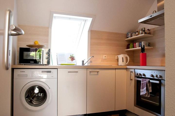 Ganze Wohnung, Stilvolle 3-Zimmer Ferienwohnung mit ca. 81 m², für bis zu 4 Personen. in Wenningstedt, Sylt