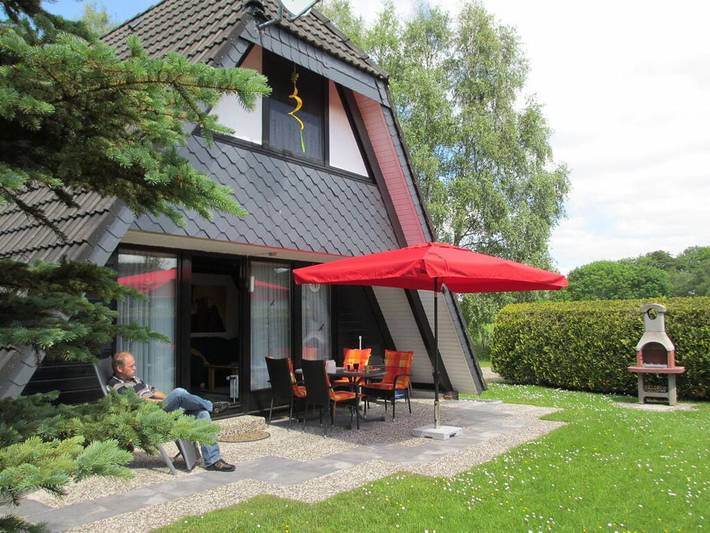 Luxus-Ferienhaus für 4 Personen, mit Terrasse und Garten