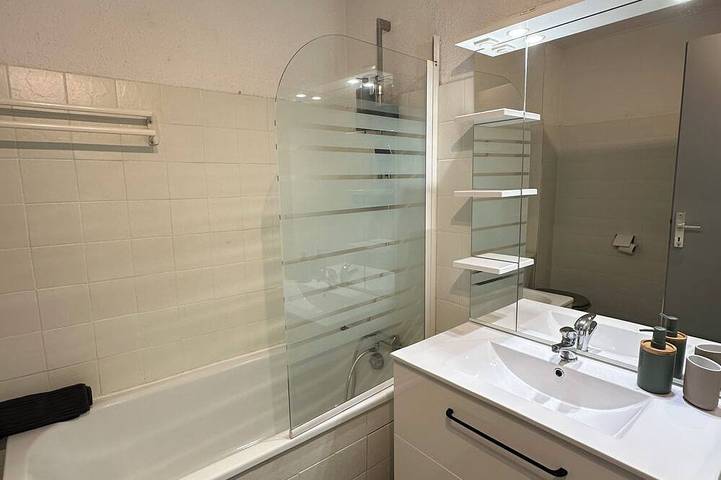Gîte pour 4 personnes dans Thermes Berot - 3