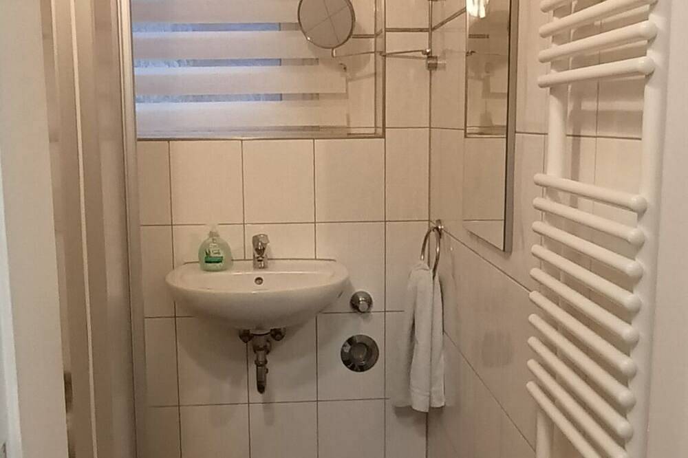 Entire apartment, Comfort & location: your time-out in the Dreikönigenviertel in Neuss in Neuss, Rhein-Kreis Neuss