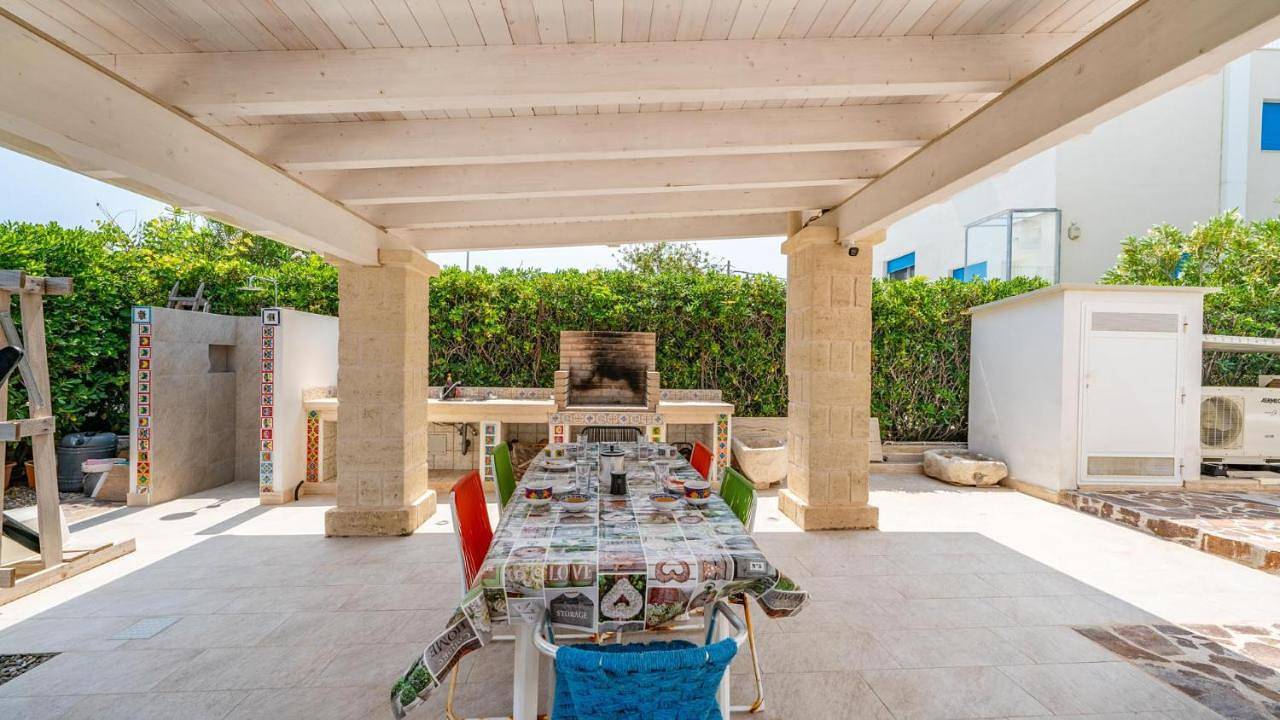 Villa Petronilla sul mare in Savelletri, Fasano