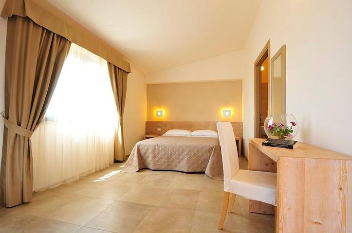 Location de vacances pour 2 personnes, avec terrasse et jardin à Santa Maria Navarrese - 2