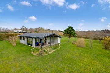 Ferienhaus für 6 Personen, mit Garten und Terrasse in Hostrup Strand