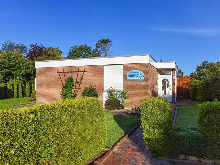 Ferienhaus für 4 Personen, mit Terrasse und Garten in Bensersiel - 4