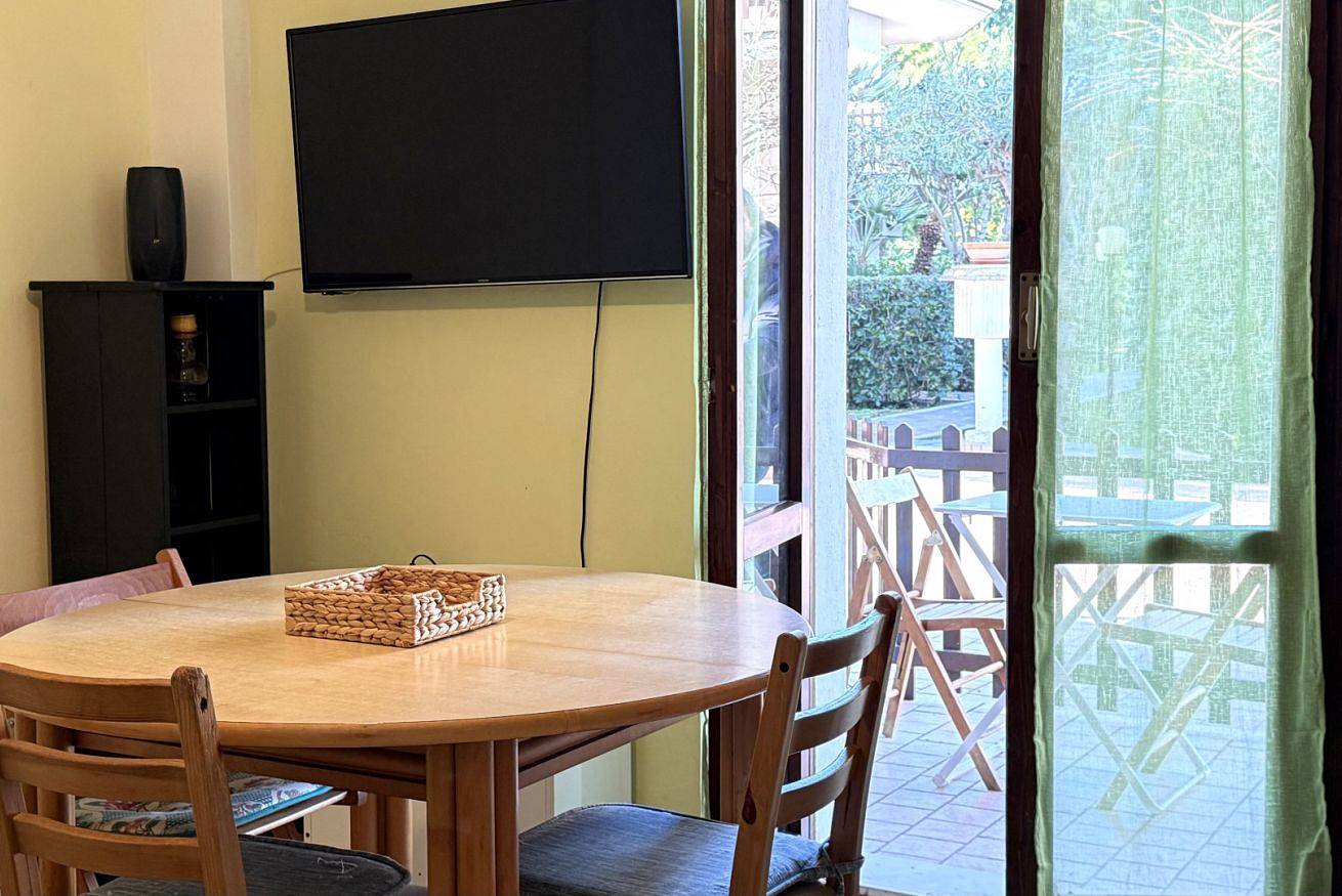 Apartamento entero, M421 - Marcelli, two-room apartment with patio 100m from the sea in Marcelli, Riviera del Conero