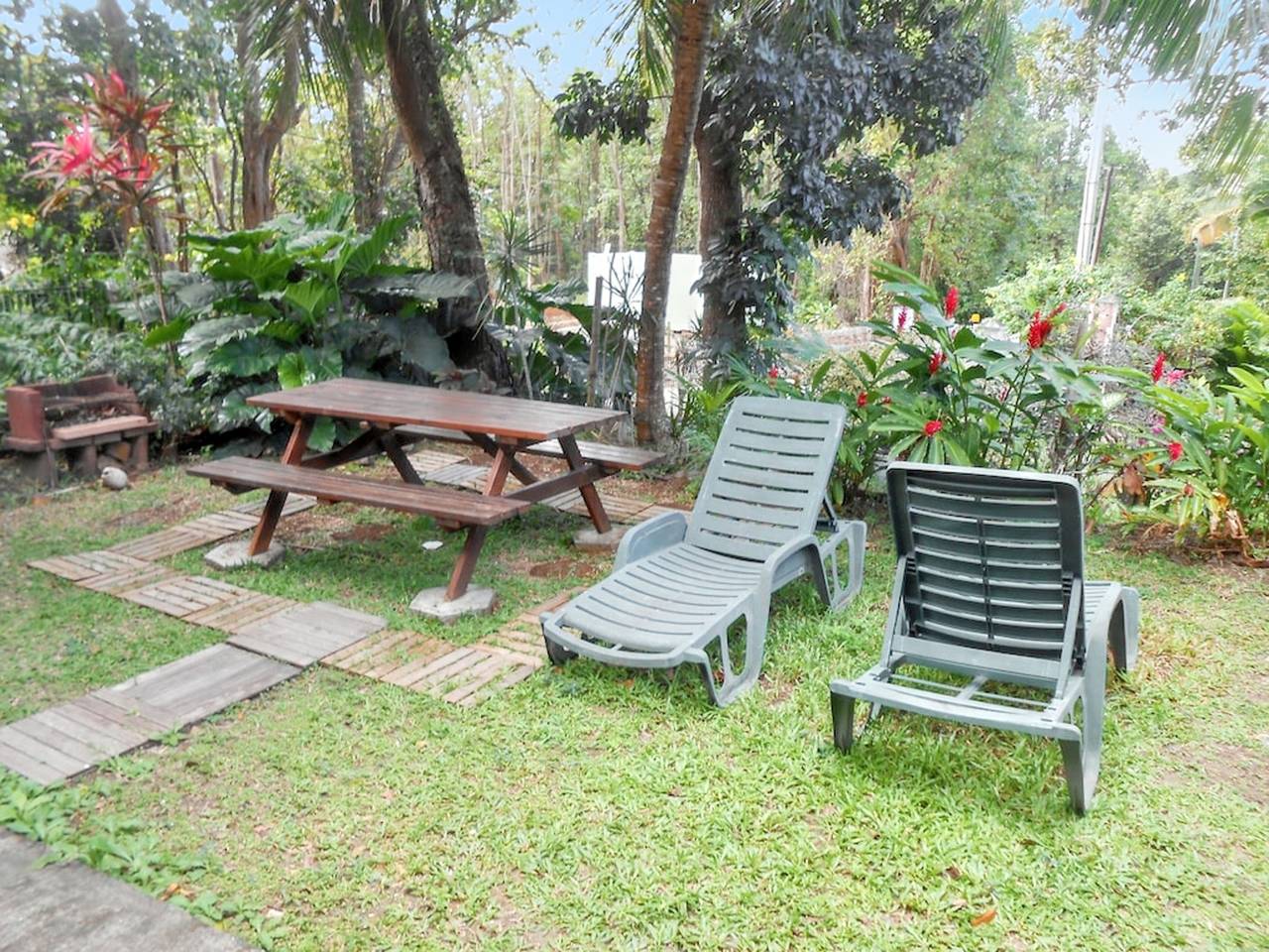 Charmantes Haus in Deshaies mit Bergblick + Garten in Deshaies, Guadeloupe