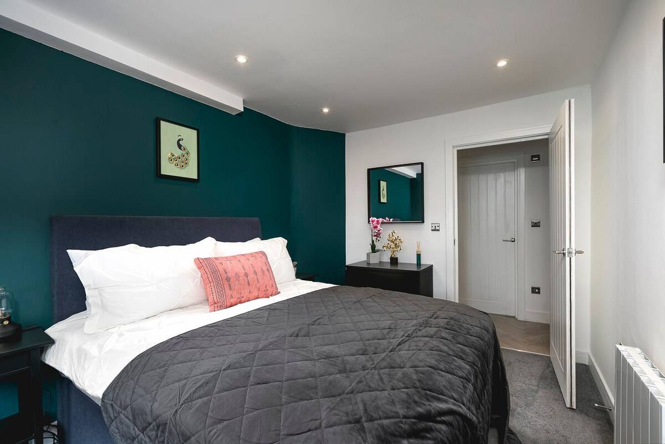 Ganze Wohnung, Bright   Spacious Condo Free Parking 5min to Beach in Hove, Brighton
