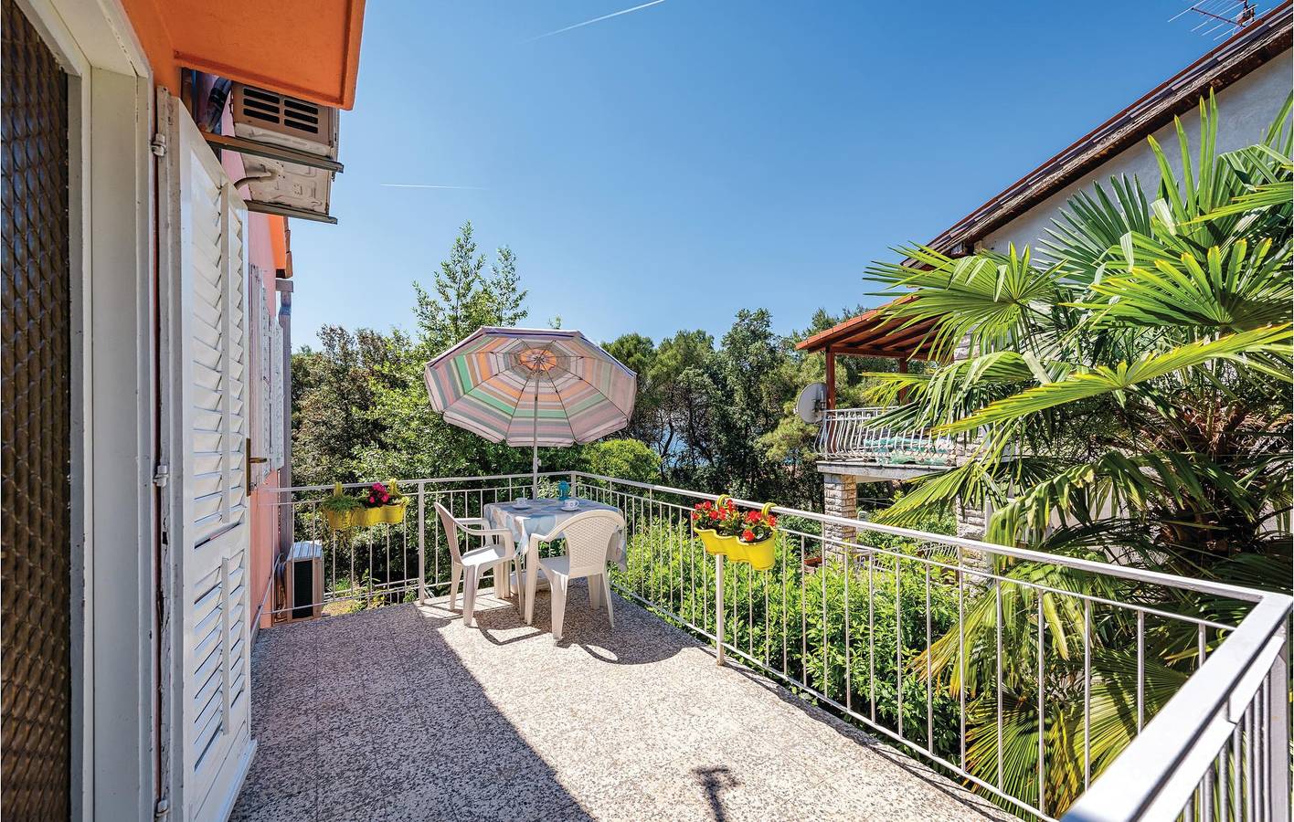 Ganze Ferienwohnung, Gemütliche Ferienwohnung mit Terrasse, Klimaanlage und WLAN in der Nähe des Amarin-Strandes in Borik, Rovinj und Umgebung