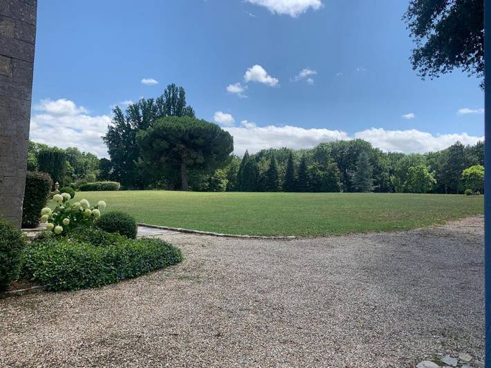 Location de vacances pour 2 personnes, avec piscine et vue ainsi que vue sur le lac et jardin, animaux acceptés à Faux (Dordogne) - 4