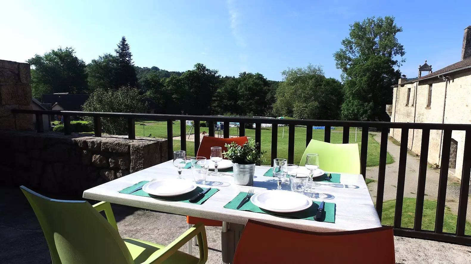 Ferienhaus 1 Schlafzimmer 4 Personen in Nedde, Limoges und Umgebung