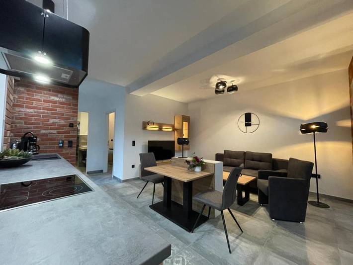 Ferienwohnung für 2 Personen, mit Terrasse und Garten sowie Ausblick