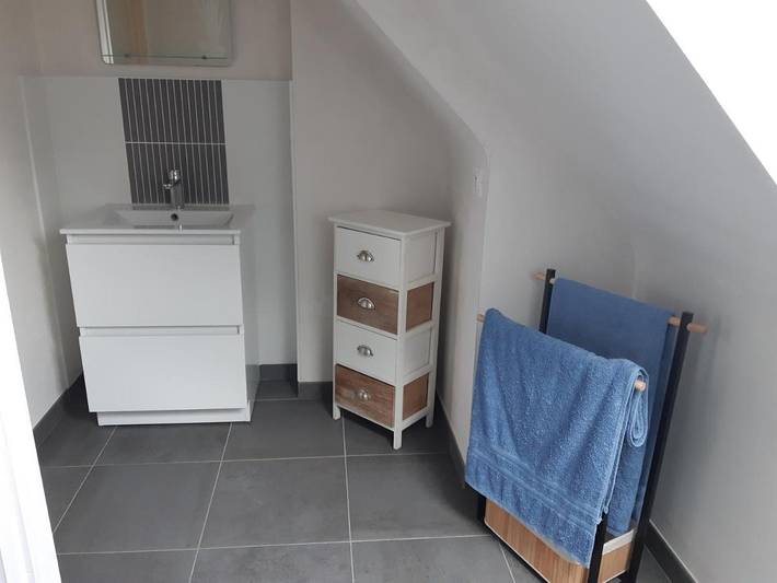 Location de vacances pour 2 personnes, avec jardin ainsi que vue et terrasse à Saint-Méen-le-Grand - 4