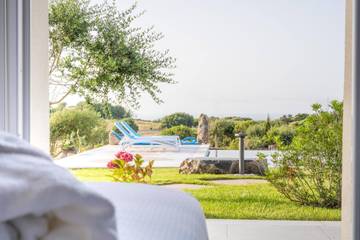 Casa Vacanza per 4 Persone in Lu Bagnu, Castelsardo, Foto 2
