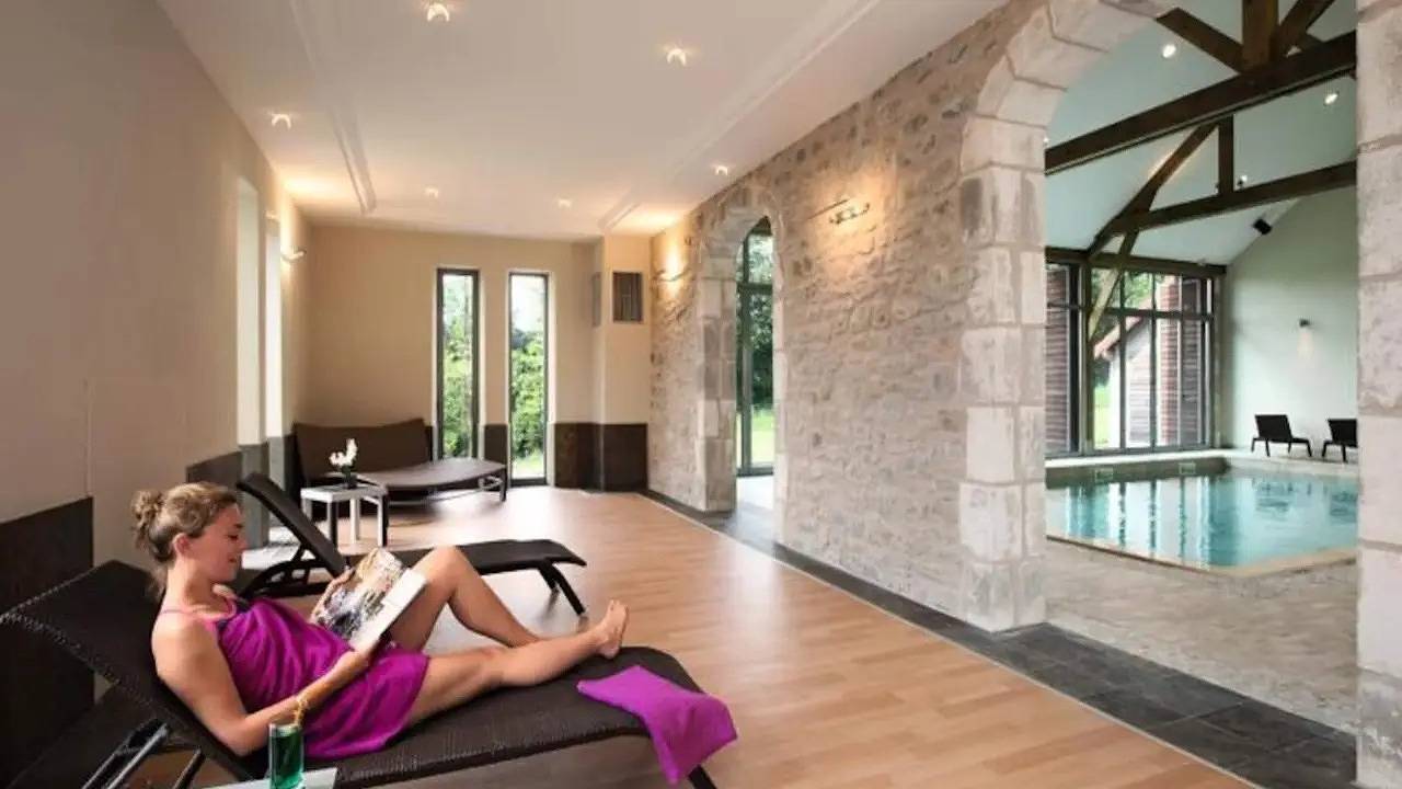 Appartement de vacances entier, Appartement de vacances pour 3 personnes avec piscine in Alvignac, Parc Naturel Régional des Causses du Quercy