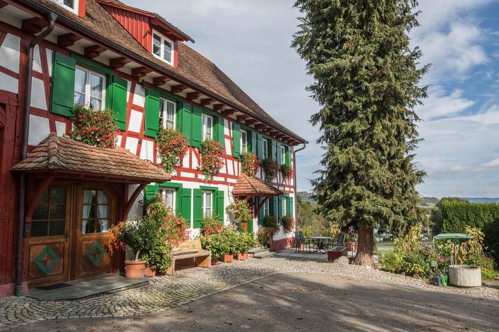 Ferienwohnung für 2 Personen, mit Balkon und Garten sowie Sauna