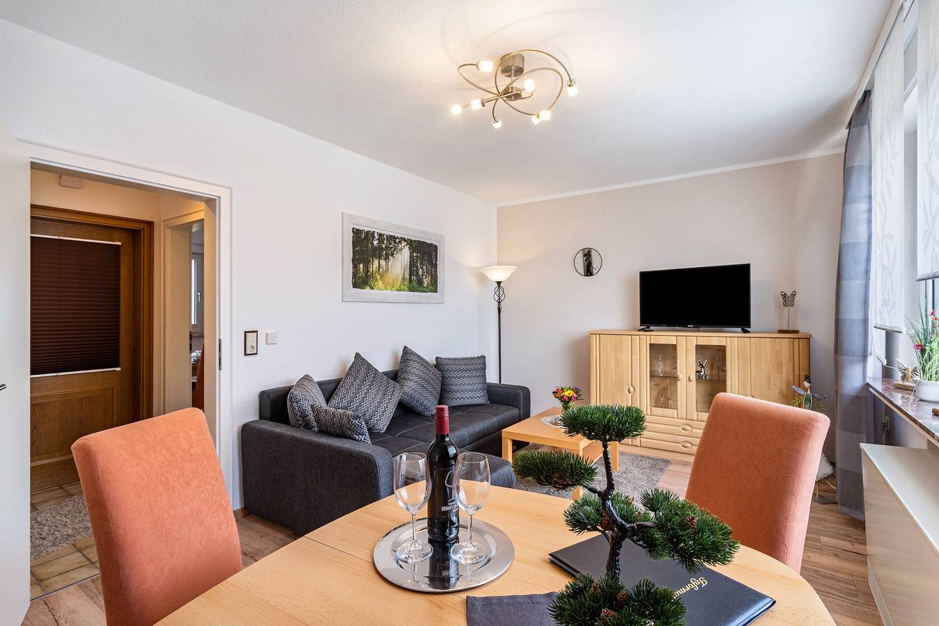 Apartamento entero, Apartamento 'Kleine Auszeit' con terraza compartida, jardín compartido y Wi-Fi in Eslohe, Hochsauerlandkreis