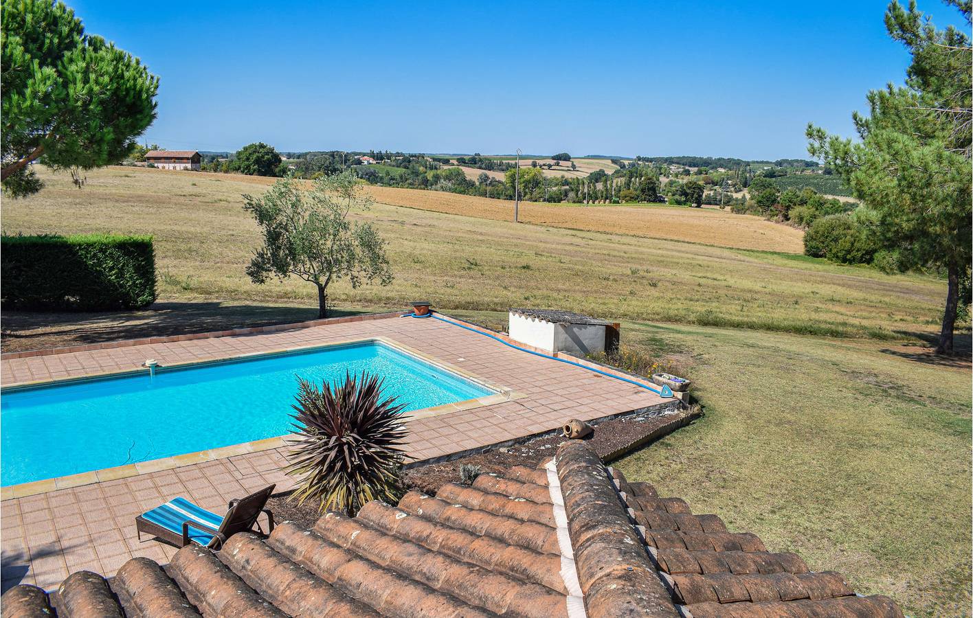 Escapade en Gironde : Apt. avec parking, climatisation, piscine et Internet ! in Sainte-Gemme (Aquitaine), Région de Langon