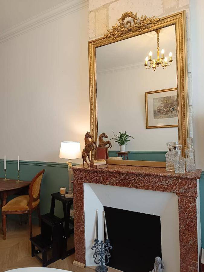 Appartement entier, Le Carnot - T2 raffiné au coeur de Libourne in Libourne, Région de Libourne
