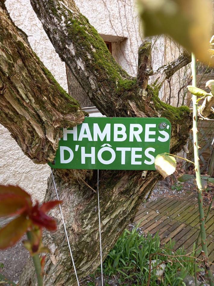 Chambre d’hôte pour 2 personnes, avec jardin et piscine dans les Alpes-de-Haute-Provence - 2