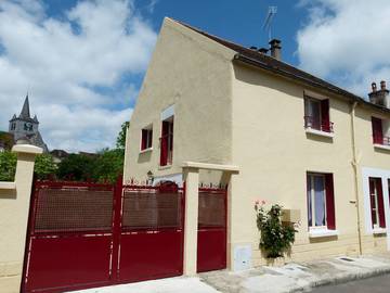 Chambre d’hôte pour 4 personnes, avec jardin à Saint-Cyr-les-Colons