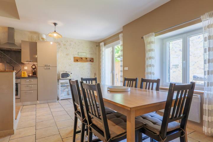 L'olivier – Spacious Family Gîte near St Paul Trois Châteaux, Pool & Terrace in Saint-Paul-Trois-Châteaux, Nyons region