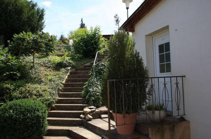 Ferienwohnung für 3 Personen, mit Terrasse und Garten in Neumagen-Dhron