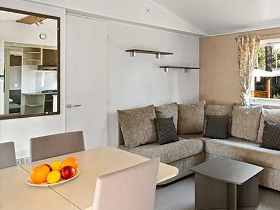 Camping maeva Escapades Le Hameau des Pins - Mobilheim 6 personen - Comfort | 3 Zi. | 6 Pers. | Erhöhte Terrasse | Clim. in La Moutone, La Crau