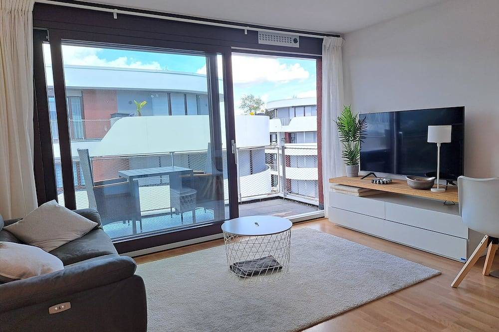 Ganze Wohnung, Exclusive apartment for temporary rent in Sachsenheim, Kraichgau