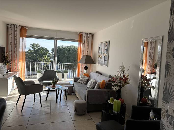 Gîte pour 2 personnes, avec terrasse dans Plage de Nauzan