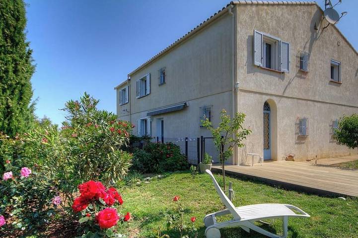 Location de vacances pour 4 personnes à San-Giuliano