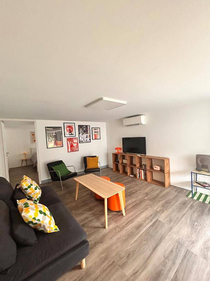 Appartement entier, Appartement rétro nature avec jardin 15 min Toulouse centre in Saint-Geniès-Bellevue, Toulouse et ses environs