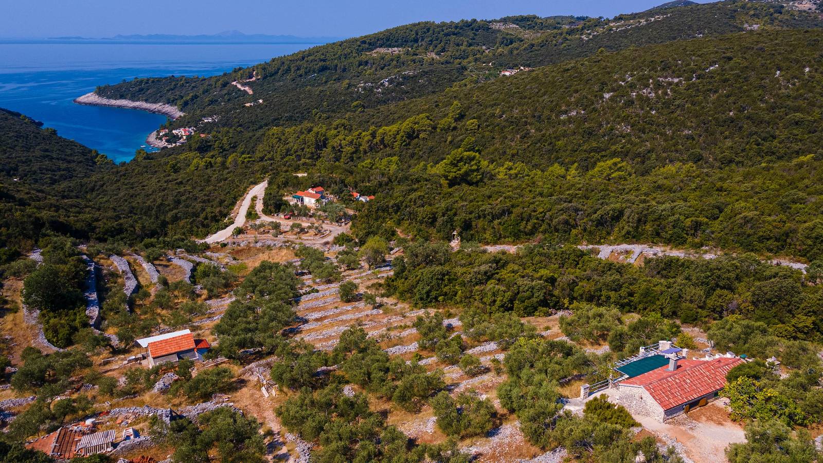 Jednosobna kuća s terasom i pogledom na more Uvala Rasohatica, Korčula K-16651 in Žrnovo, Korcula