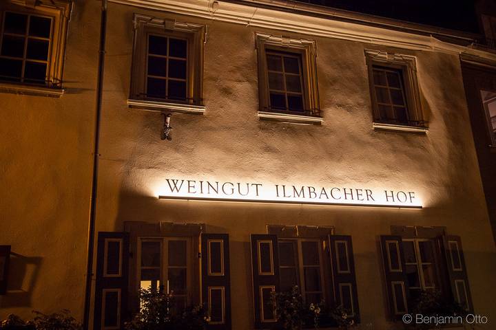Weingut Ilmbacher Hof - Ferienwohnung Schwanbergblick, 90 qm, 2 Schlafzimmer, max. 4 Personen in Iphofen, Fränkisches Weinland