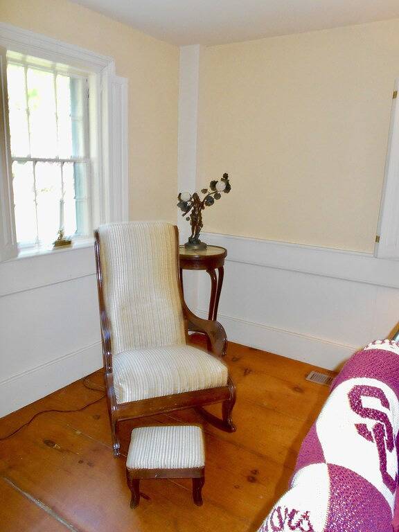 Antiker Charme, moderne Annehmlichkeiten, See- und Bergblick in Gilford, Lake Winnipesaukee