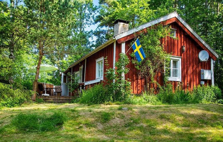 Rustikales Sommerhaus in Südschweden in Alleinlage in Kinda, Östergötland