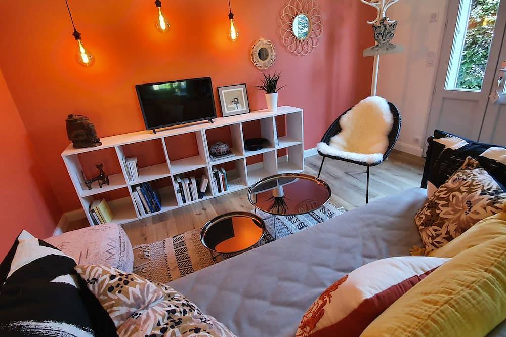 The calm, the charm, the Maison du Menez: \"the place to be\" in La Forêt-Fouesnant, Côte de Cornouaille