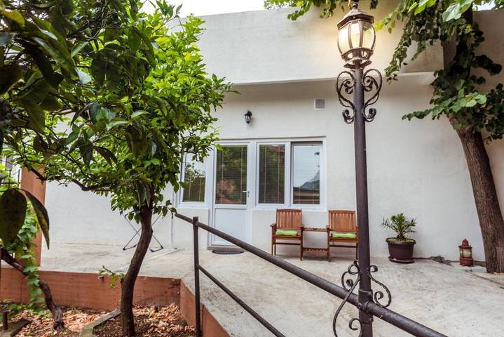 Gîte pour 2 personnes, avec jardin et vue à Kotor - 2