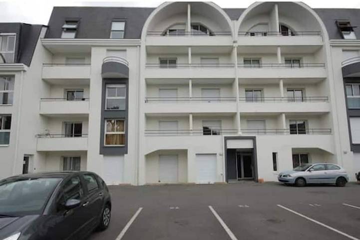 Appartement entier, Studio Darmaillacq avec balcon et parking en  centre ville in Cholet, Région de Cholet