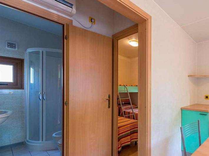 Camping für 5 Personen, mit Kinderpool in Latium - 4