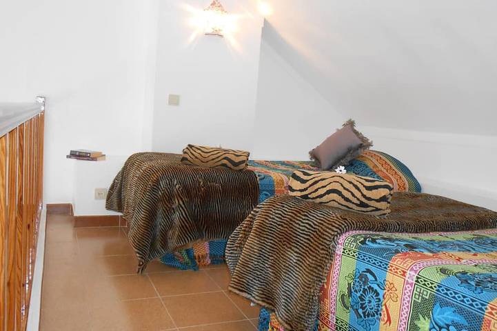 Ganze Wohnung, Geräumiges Studio Apt, mit Klimaanlage, schönen Pool, sehr nah am Strand. in Cabanas de Tavira, Conceição e Cabanas de Tavira