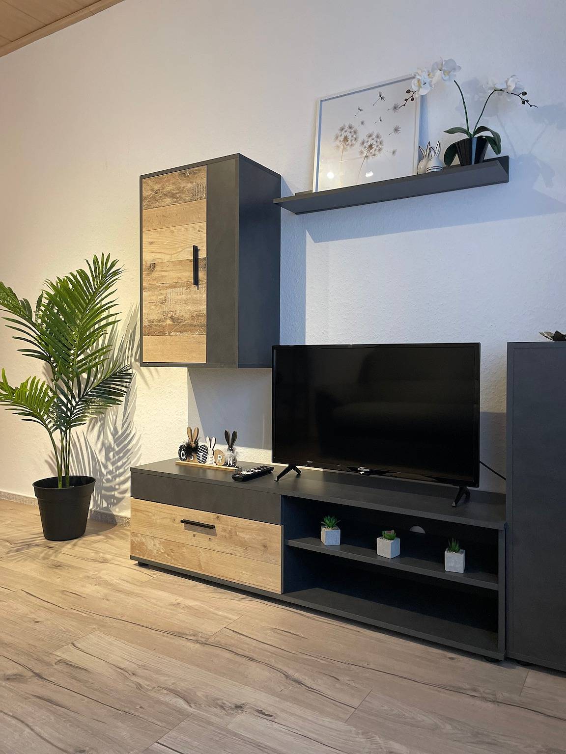 Ganze Wohnung, Ferienwohnung 'Ruhiger Zeithain' mit privatem Garten, Wi-Fi und Klimaanlage in Zeithain, Meißen und Umgebung