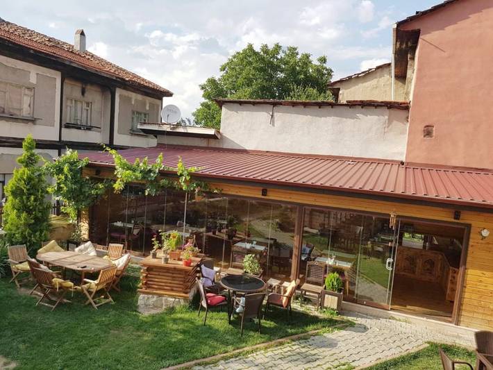 Hotel for 2 people, with garden and view - 1